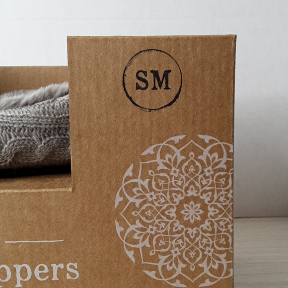 Loft living womens ultra soft memory foam slippers - Picture 4 of 8